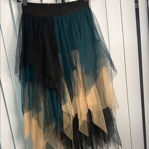 Elegant Multicolor Layered Tulle Skirt